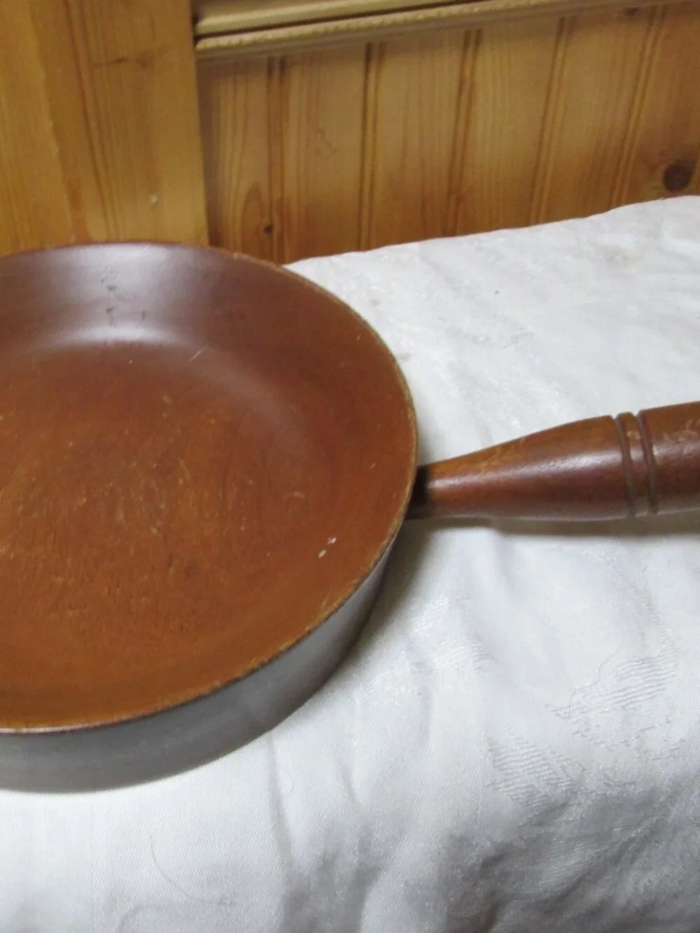 MCM teakwood handled snackbowl 60s decor